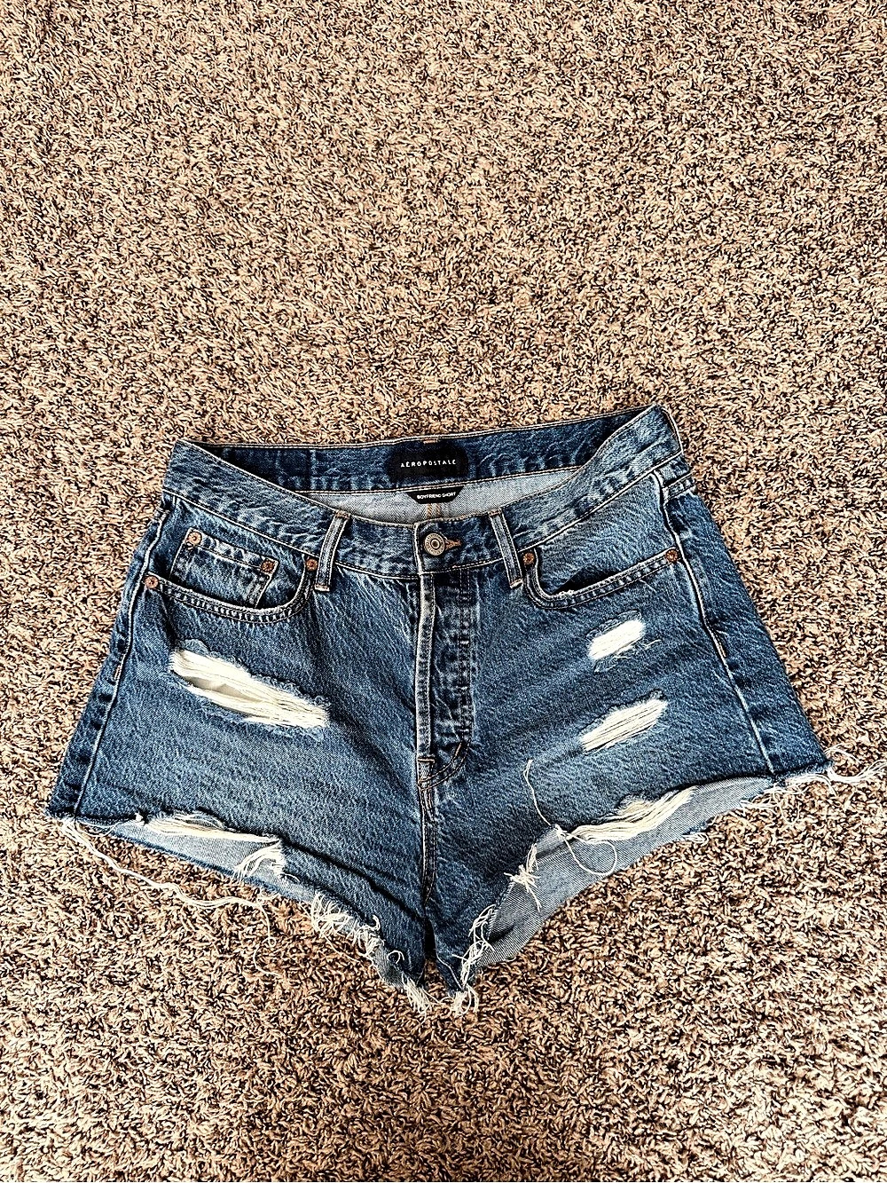 AEROPOSTALE Boyfriend Short Distressed Denim Jean Shorts Size 6